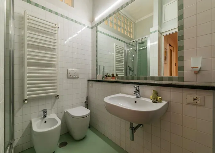 Valenziani Escape - Pretty Homes Rom